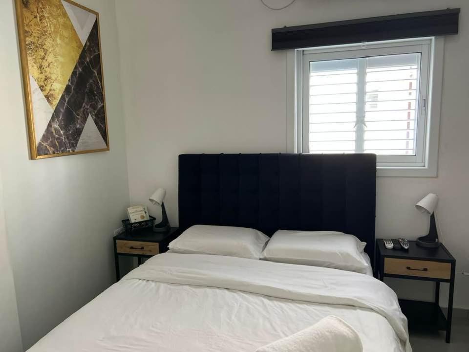Apartments4You Maya Bat Yam Esterno foto
