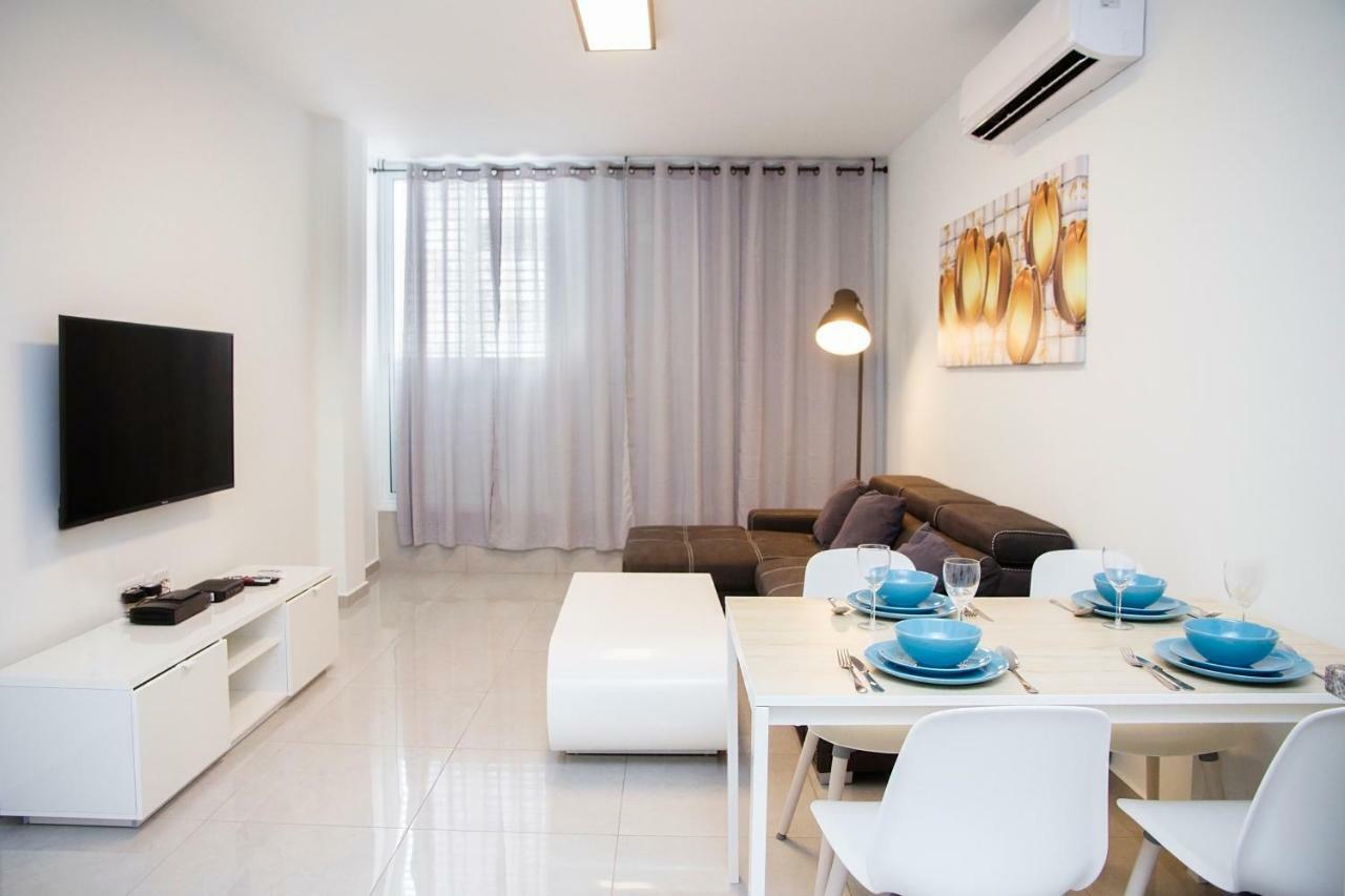 Apartments4You Maya Bat Yam Esterno foto